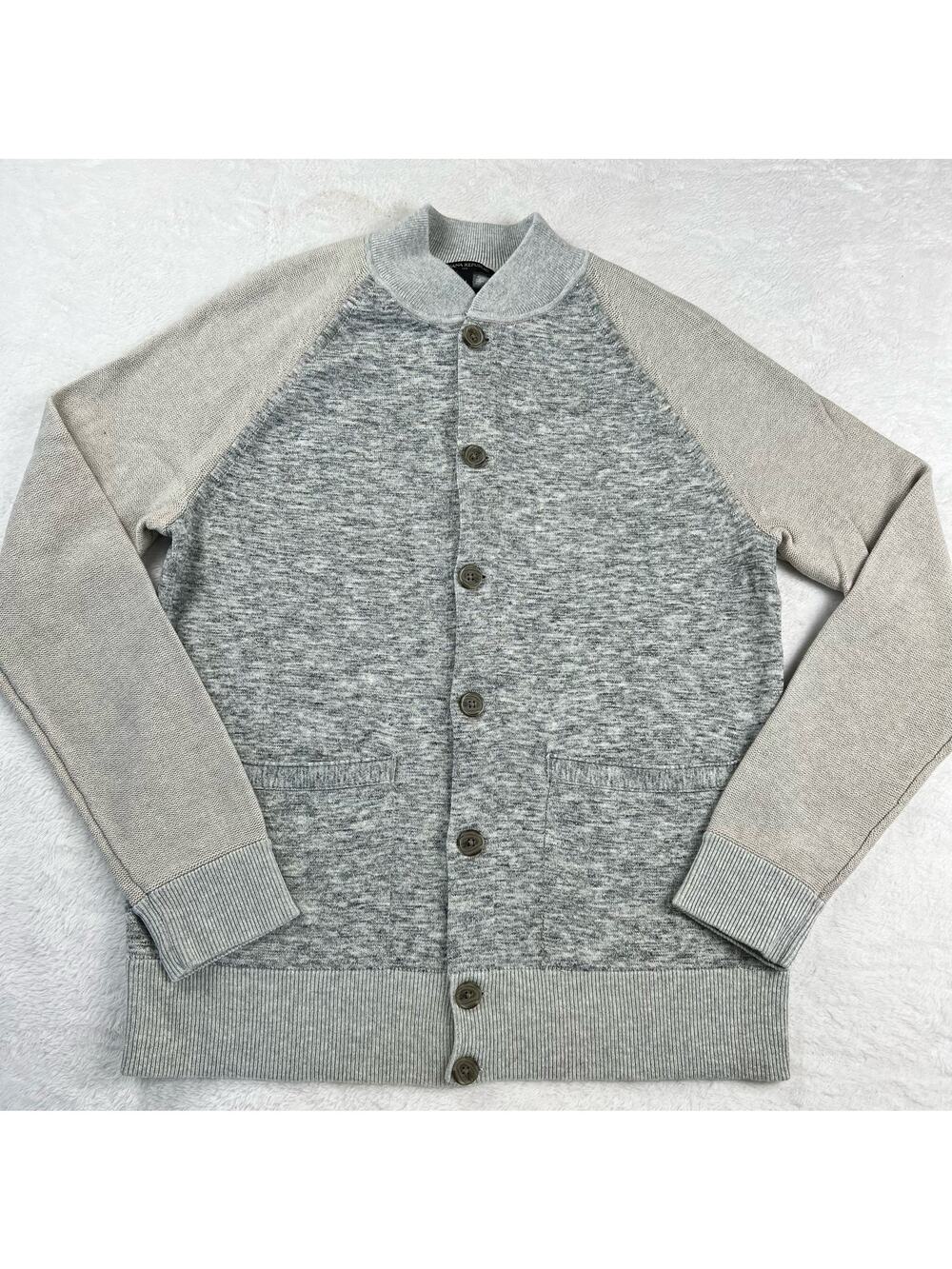 Banana Republic Men's size Medium Button Down Sweater Cardigan Gray 2 Tone